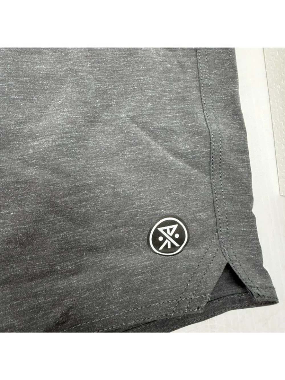 Roark Passage Hemp Boardshorts Mens Size 40 Gray NWT Surf Swim Beach 18in Travel